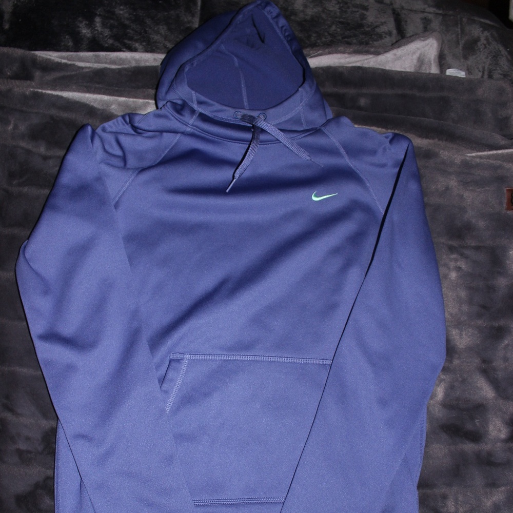 Nike Thermal-Fit Pullover Purple Hoodie